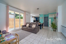 Exclusivité à SAINT ANDRÉ DE CORCY – Bel appartement T3 de 67 m², 2 chambres + buanderie, garage