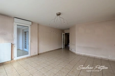 Grand T3 traversant de 81 m² - Garage double - Villeurbanne GrandClément 