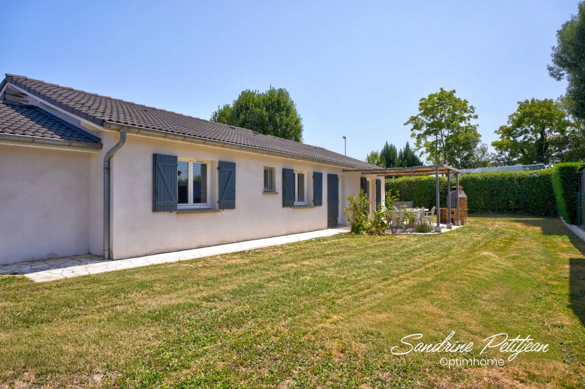 Maison 5 pièces 115 m² · à Saint Andre de Corcy · 115 m² · 410 000 €