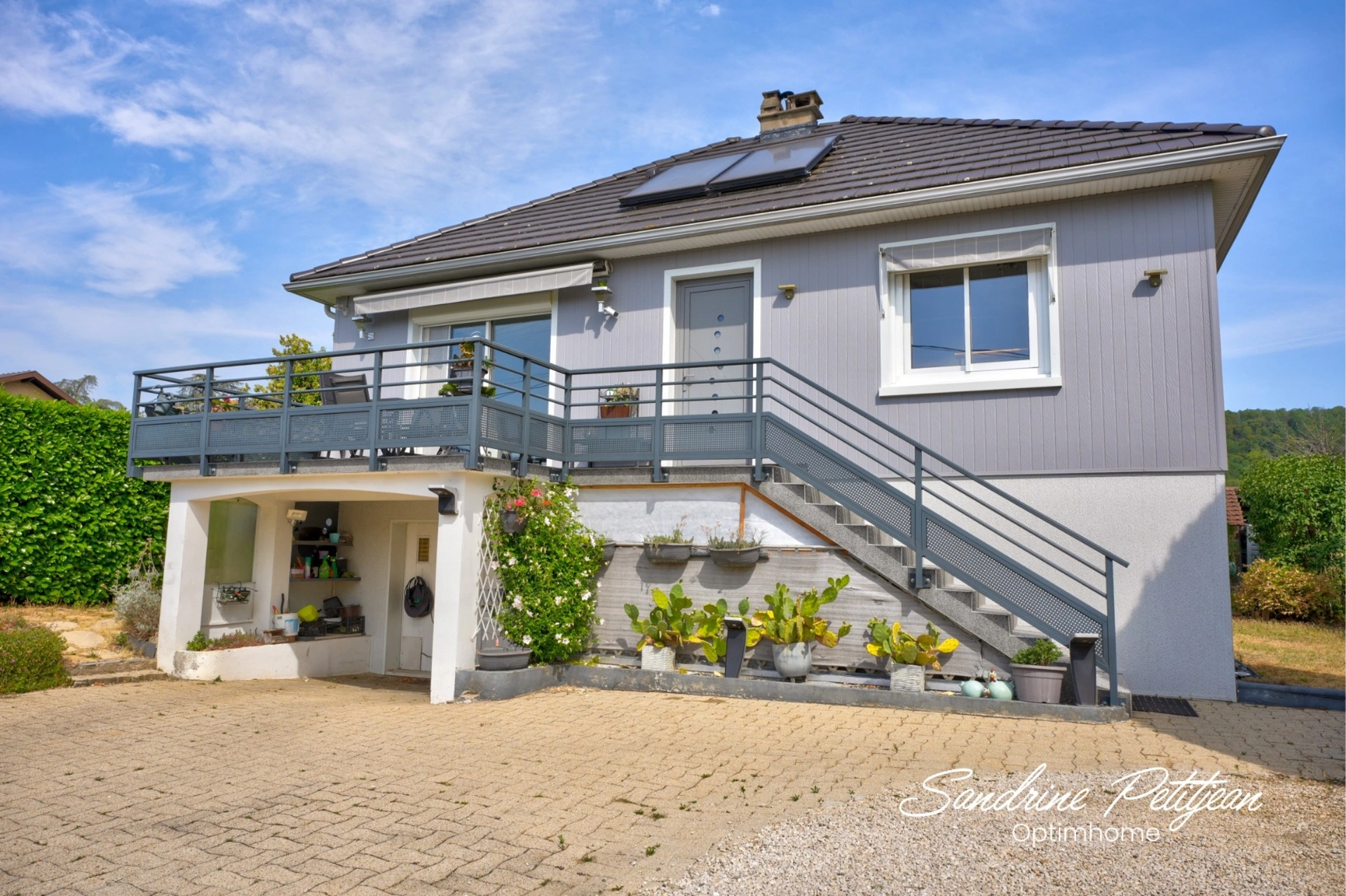 Maison 5 pièces 114 m² · à Saint Maurice de Beynost · 114 m² · 380 000 €