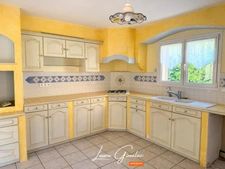 Maison de plain-pied 147 m²- SAINT PAUL TROIS CHATEAUX (26)