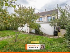VENDAT - Maison de 130m² habitable et 180 m² de locaux divers et aménageables