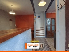 VICHY JEANNE D'ARC- MAISON DES ANNEES 40 AVEC COUR ET GARAGE-IDEAL INVESTISSEUR OU 1er ACHAT