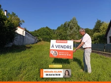 Terrain 790m2 SAINT PRIEST BRAMEFANT