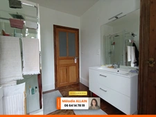 VICHY JEANNE D'ARC- MAISON DES ANNEES 40 AVEC COUR ET GARAGE-IDEAL INVESTISSEUR OU 1er ACHAT