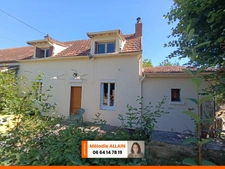 PROCHE CUSSET- MAISON AU CALME AVEC TERRAIN