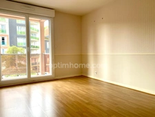 Charmant appartement lumineux avec balcon et garage proche centre ville