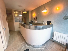 Murs commerciaux 91 m² avec cour – Lisieux (14100)