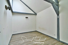 Loft lumineux et atypique en plein cœur de Lisieux – 93 m²