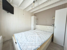 Chalet 45 m² avec 3 chambres, piscine et mini-golf – PONT L'EVEQUE (14130)