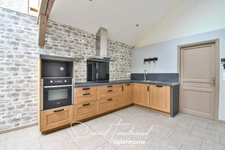 Loft lumineux et atypique en plein cœur de Lisieux – 93 m²