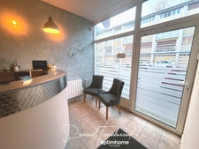 Murs commerciaux 91 m² avec cour – Lisieux (14100)