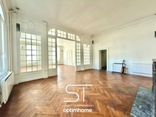 Appartement haussmannien de 102 m² avec cheminée, parking et extérieur – ROUEN (76000)