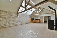 Loft lumineux et atypique en plein cœur de Lisieux – 93 m²