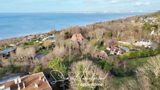 Trouville-sur-Mer – T2 avec balcon exposé sud, parking privatif et ascenseur