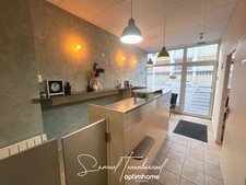 Murs commerciaux 91 m² avec cour – Lisieux (14100)