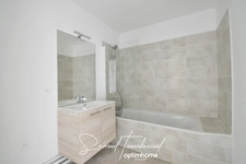 Appartement T4 83m2 à vendre à Rouen (76000) – Rive Gauche, avec balcon et parking