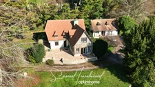 Maison de caractère 177 m², 4 ch avec dépendance et vue vallée –  CAMBREMER (14340)