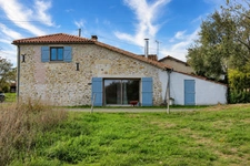 AILLAS (33124) – MAISON DE CAMPAGNE DE 130 M² AU CŒUR DE LA NATURE, SUR 9 600 M² DE TERRAIN