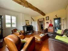 Maison en pierre en bords de Garonne PORTETS (33)