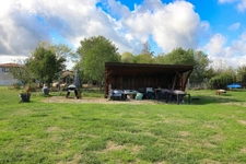 AILLAS (33124) – MAISON DE CAMPAGNE DE 130 M² AU CŒUR DE LA NATURE, SUR 9 600 M² DE TERRAIN