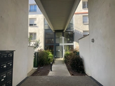4-room duplex with garden and 2 parking spaces – like a house – East Toulouse