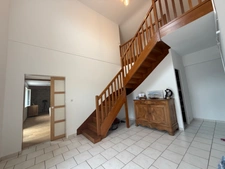 Maison à vendre 10 pièces TIERCE (49)