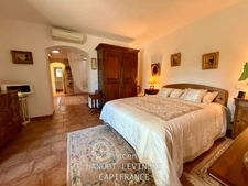 Maison à vendre 11 pièces SALERNES (83)
