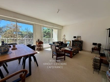 APPARTEMENT 4 PIÈCES – 3 CHAMBRES – BALCON, CAVE ET GARAGE – AVRILLÉ VAL D’OR