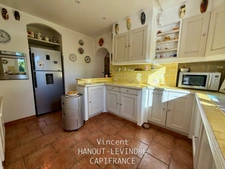 House for sale 11 rooms SALERNES (83)