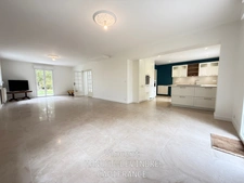 House for sale 12 rooms 7 bedrooms TIERCE (49)