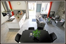 House for sale, 0 rooms ()
