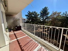 APPARTEMENT 4 PIÈCES – 3 CHAMBRES – BALCON, CAVE ET GARAGE – AVRILLÉ VAL D’OR