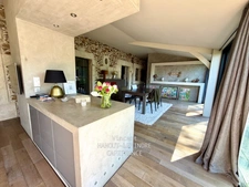 House for sale, 8 rooms, SAVENNIERES (49)