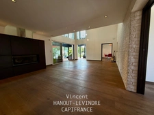 9-room house for sale in BAZOGES EN PAILLERS (85)