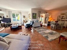 Maison à vendre 11 pièces SALERNES (83)