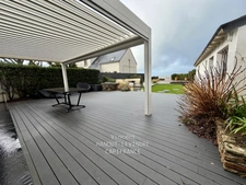 Seafront property with direct beach access – rare location – Piriac-sur-Mer