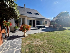 MAISON FAMILIALE DE 186 M² – 4 CHAMBRES – LE PLESSIS-GRAMMOIRE(49)