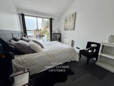 Seafront property with direct beach access – rare location – Piriac-sur-Mer