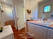 House for sale 11 rooms SALERNES (83)
