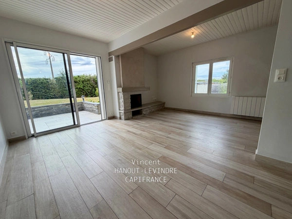 Maison à vendre 6 pièces SAINT BARTHELEMY D'ANJOU (49)