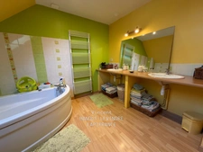 House for sale, 10 rooms, TIERCE (49)