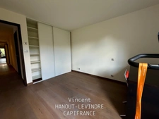 9-room house for sale in BAZOGES EN PAILLERS (85)