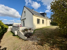 Maison à vendre 8 pièces BOUCHEMAINE (49)