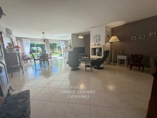 MAISON FAMILIALE DE 186 M² – 4 CHAMBRES – LE PLESSIS-GRAMMOIRE(49)