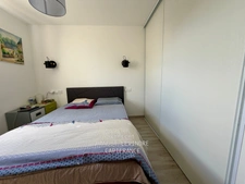 MURS ERIGNE MAISON CONTEMPORAINE DE 2019 AVEC VUE IMPRENABLE SUR LA VALLÉE(49)