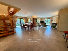 Maison à vendre 9 pièces LE RHEU (35)