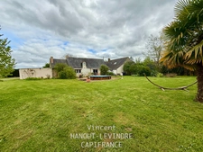 EXCLUSIVE – HISTORIC PROPERTY FROM 1840 COMPLETELY RENOVATED – EXCEPTIONAL SETTING IN SOULAIRE ET BOURG (49)