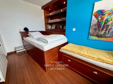 Seafront property with direct beach access – rare location – Piriac-sur-Mer
