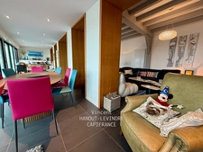 Seafront property with direct beach access – rare location – Piriac-sur-Mer